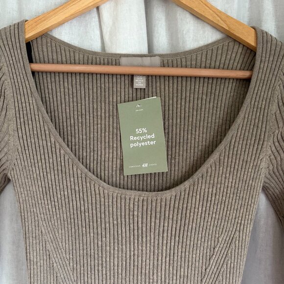 H&M NWT Fitted ribbed sand colored dress scoop neck size XS - Picture 5 of 5